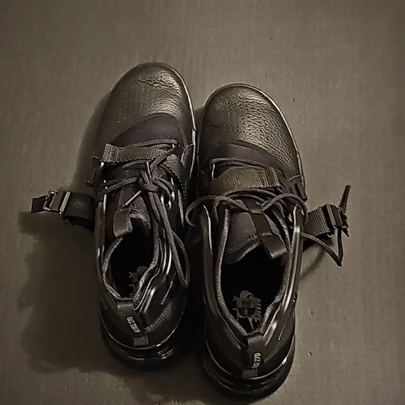 Nike Air Force 270 Black Noir mens 9 - Picture 6 of 6